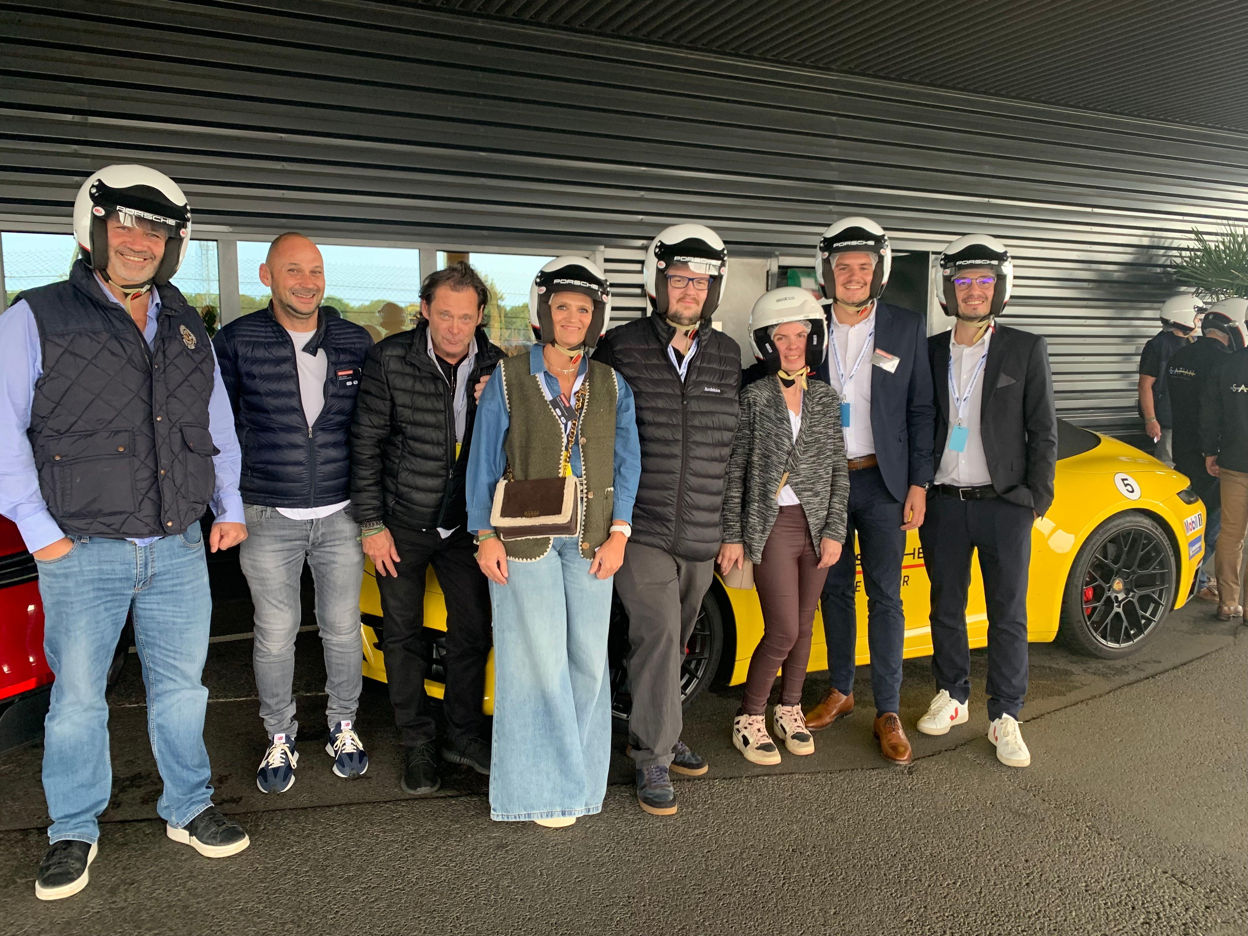 BaptĂȘme de Porsche 911 pour les licenciĂ©s ArchitĂ©a