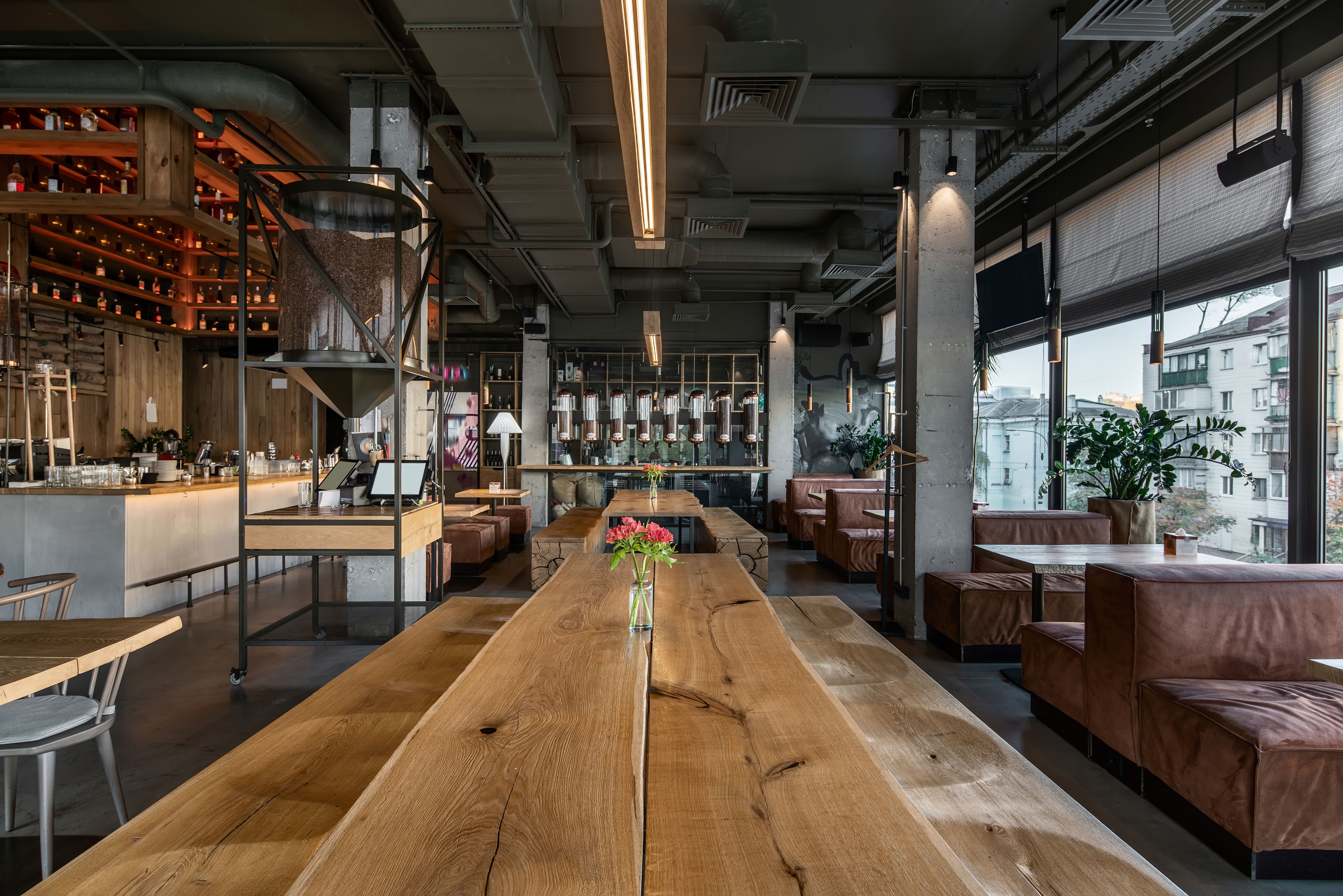 vue d’un restaurant rénové par Architéa Thionville